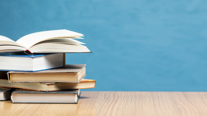 做梦梦到自己大姨妈来了