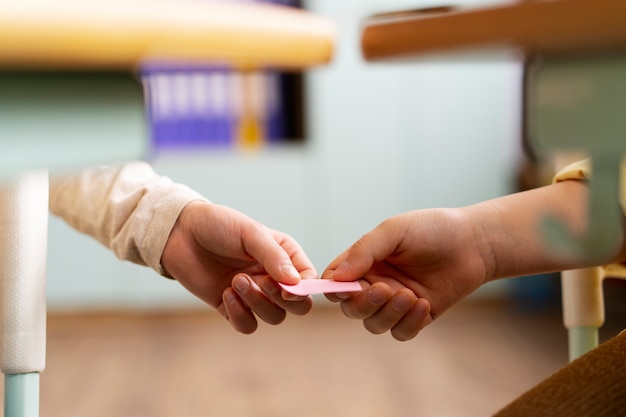 幼儿对事物认识模糊的措施